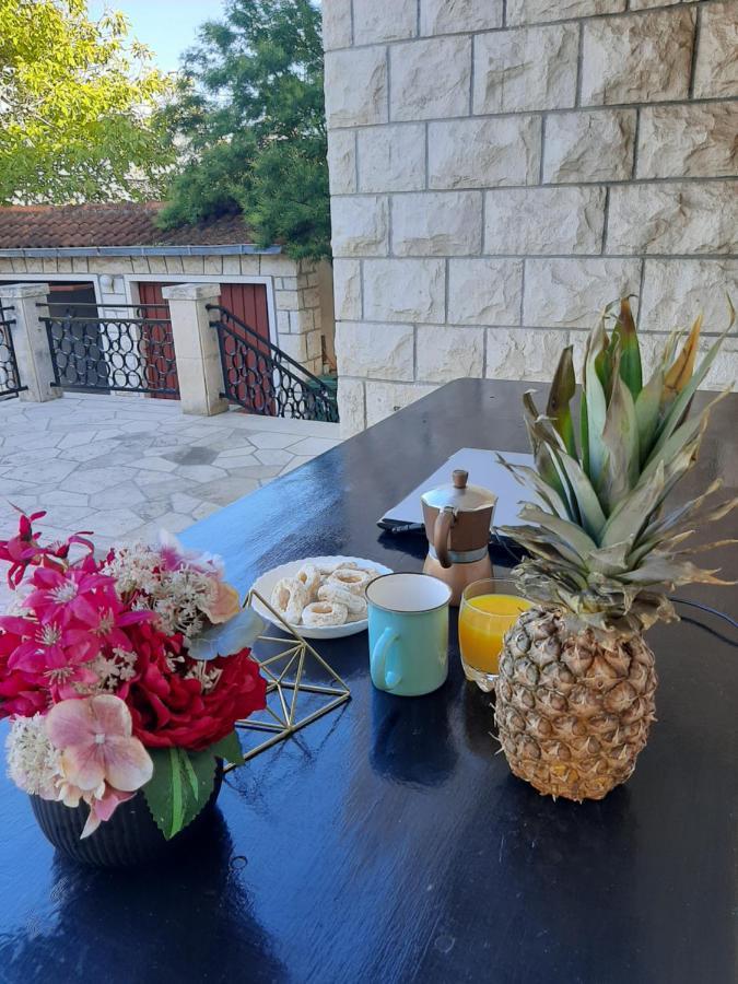 Giovanna - Spacious Lovely Apartment Супетар Екстериор снимка
