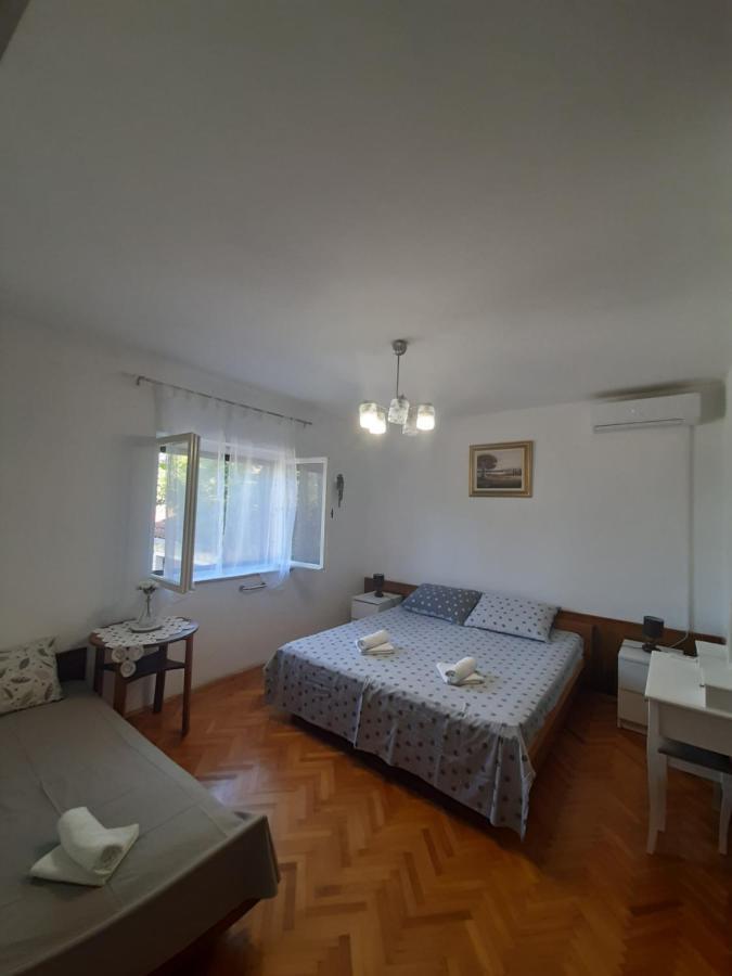 Giovanna - Spacious Lovely Apartment Супетар Екстериор снимка
