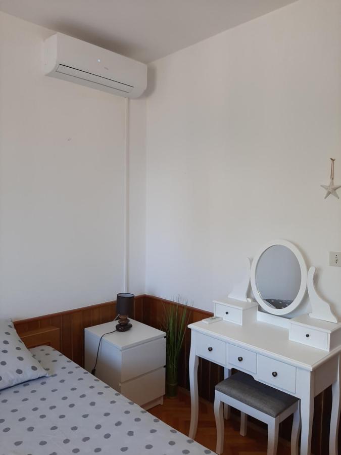 Giovanna - Spacious Lovely Apartment Супетар Екстериор снимка